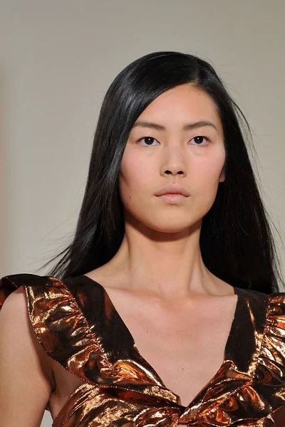 Look 32